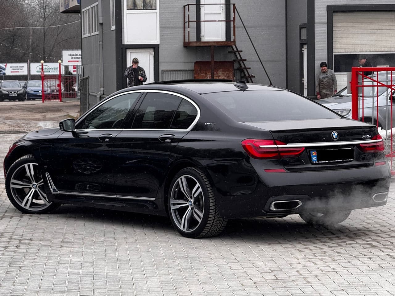 2017 BMW 740e — Miniatură 3