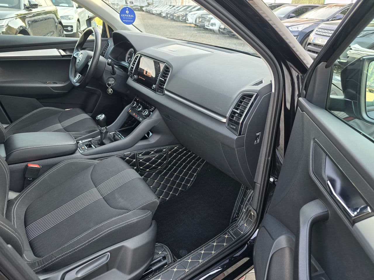 2018 Skoda Karoq — Miniatură 13