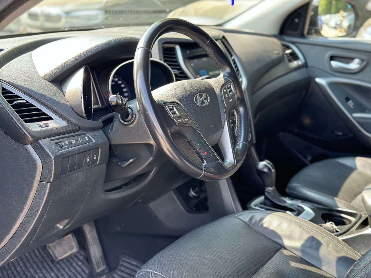 2015 Hyundai Santa Fe — Miniatură 10