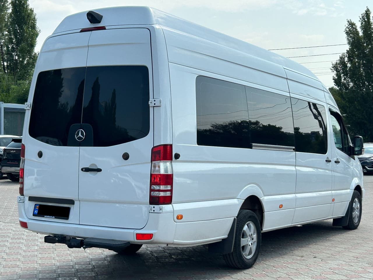 2011 Mercedes Sprinter — Miniatură 3