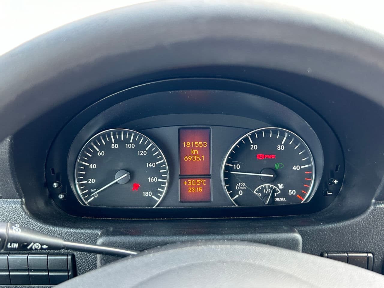2011 Mercedes Sprinter — Miniatură 11