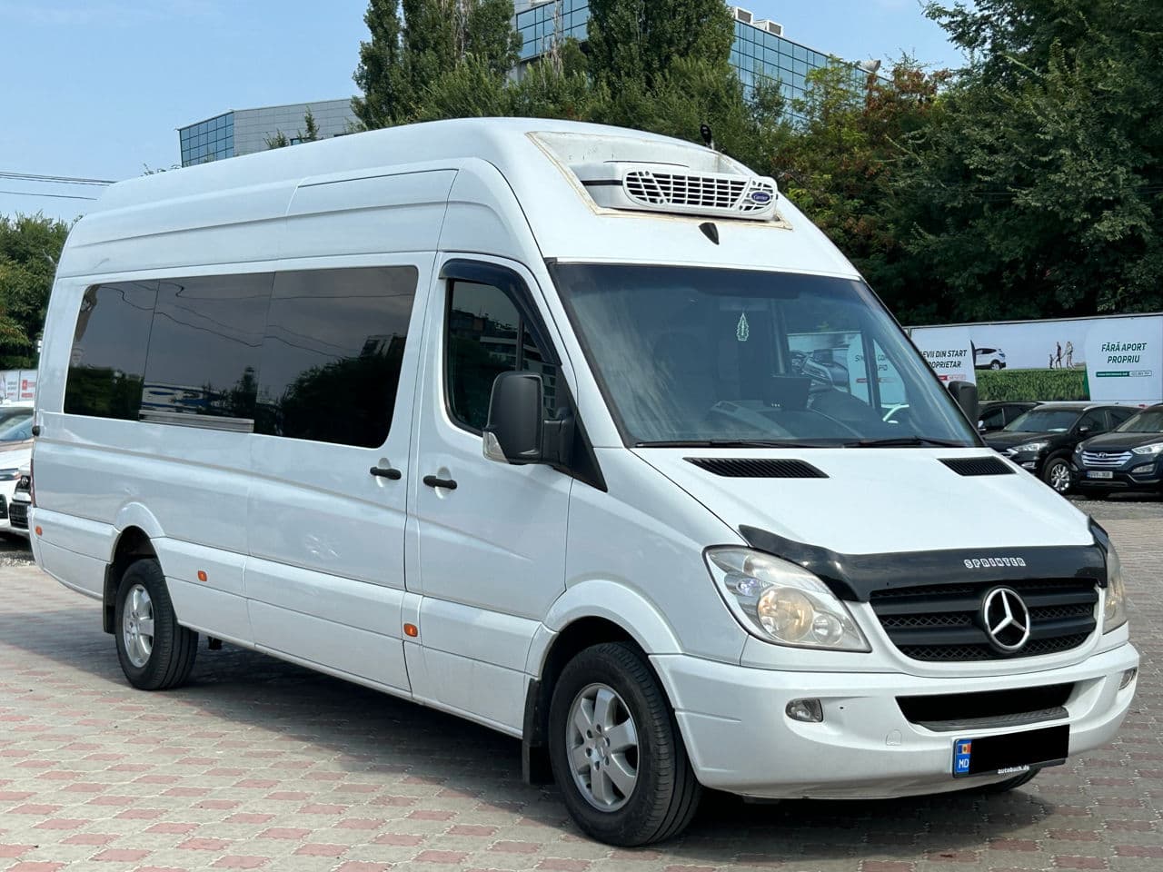 2011 Mercedes Sprinter — Miniatură 4