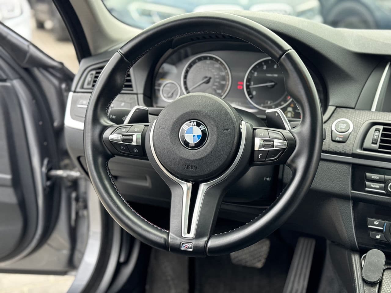 2015 BMW 528 — Miniatură 7