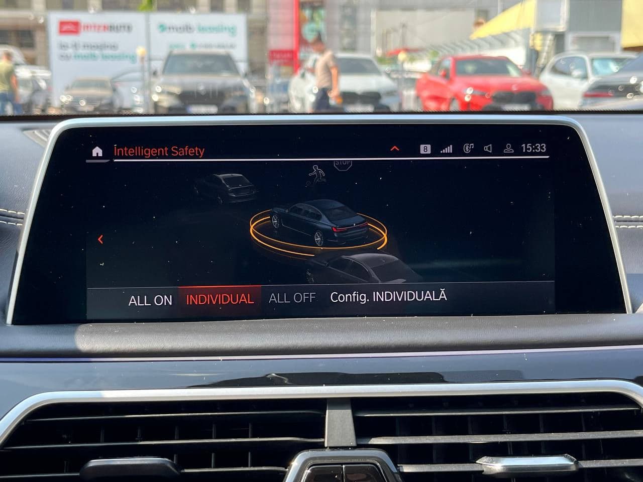 2020 BMW 745e — Miniatură 10