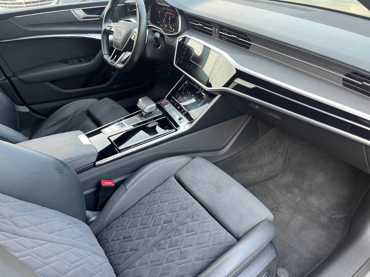 2022 Audi RS7 — Miniatură 8