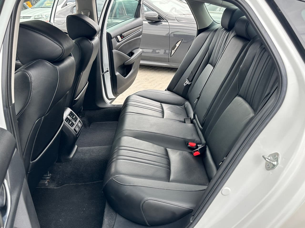 2021 Honda Accord — Miniatură 13