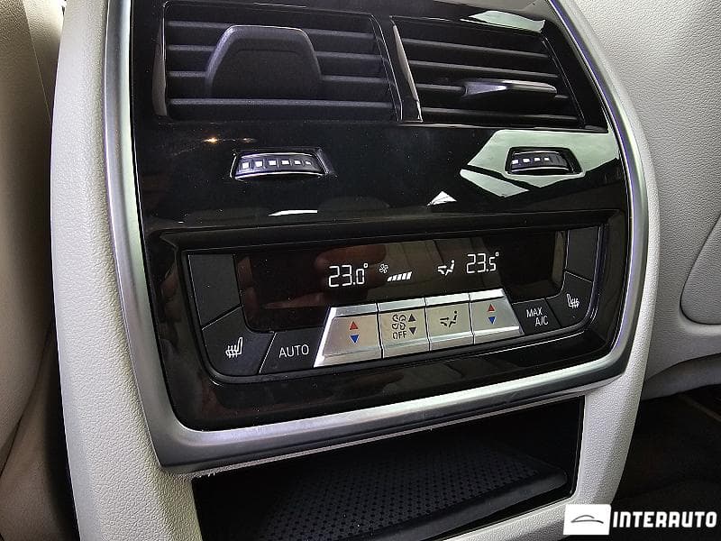 2023 BMW X6 4.0i — Miniatură 26