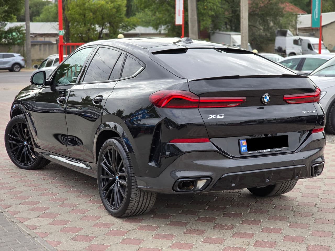 2023 BMW X6 4.0i — Miniatură 2