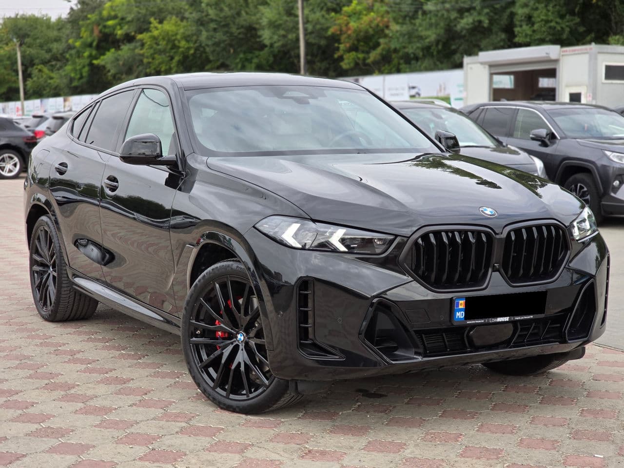 2023 BMW X6 4.0i — Miniatură 4