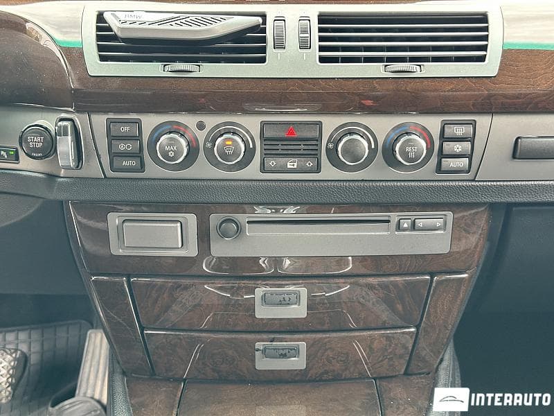 2005 BMW 730 — Miniatură 14