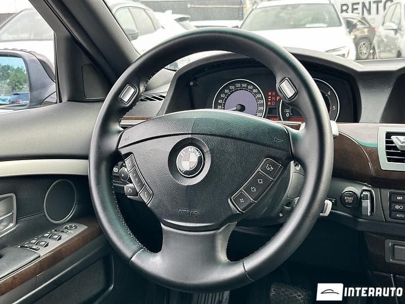 2005 BMW 730 — Miniatură 10