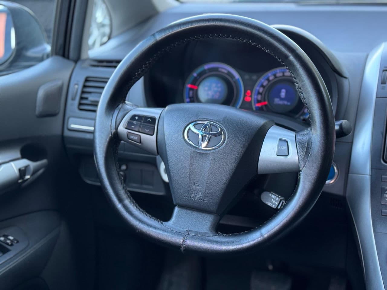 2011 Toyota Auris — Miniatură 10