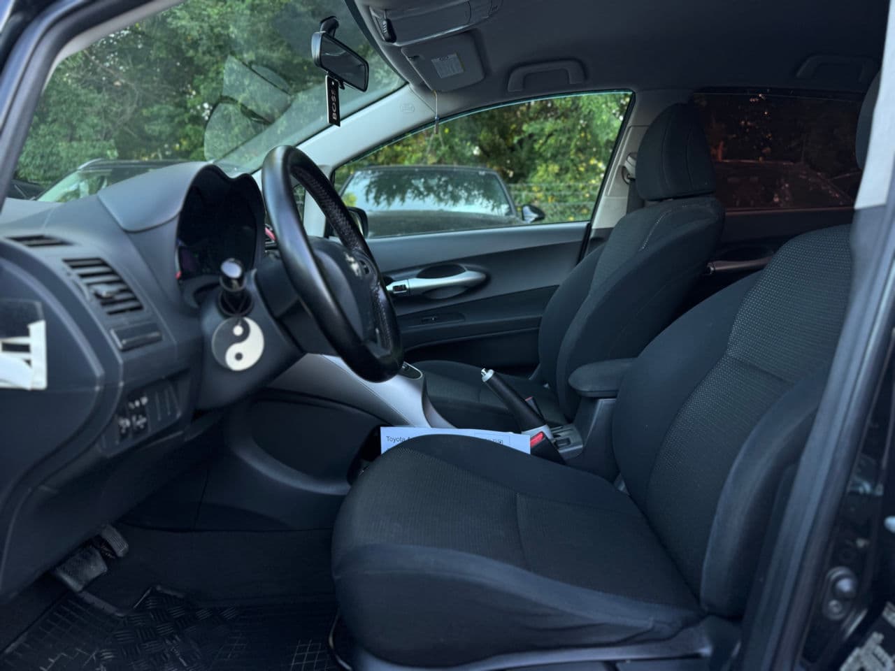 2011 Toyota Auris — Miniatură 7