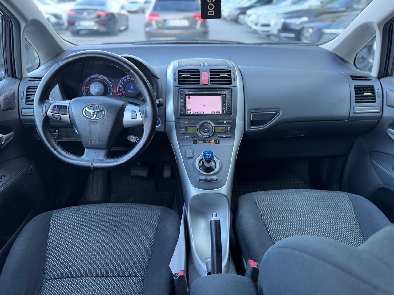 2011 Toyota Auris — Miniatură 15