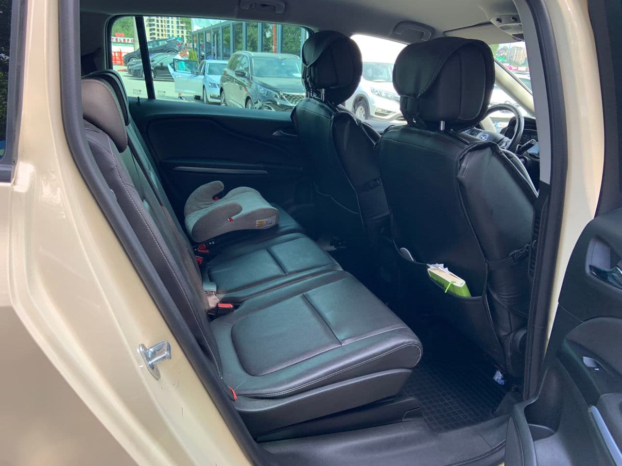 2018 Opel Zafira — Miniatură 13