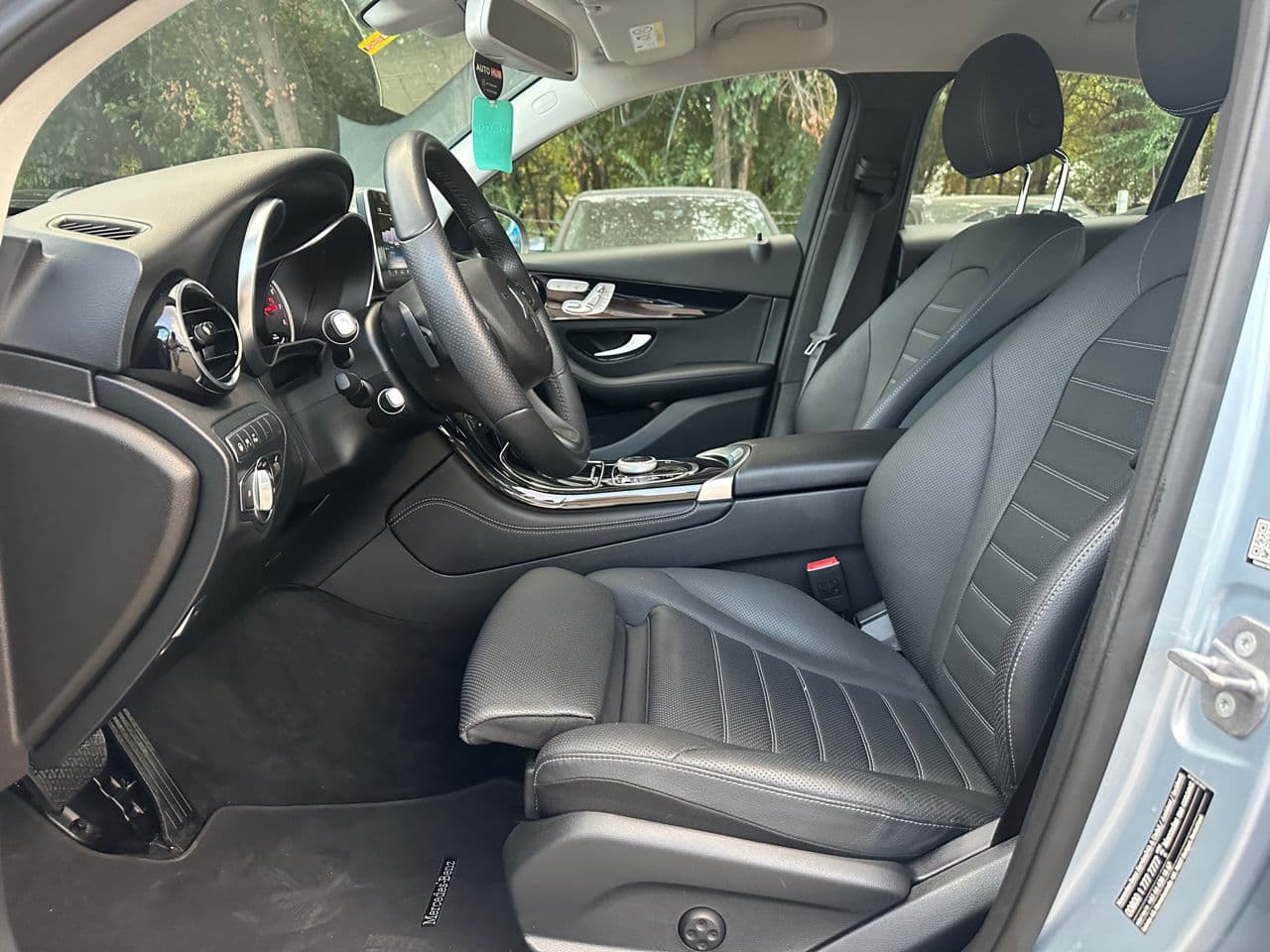 2018 Mercedes GLC 350e Coupe — Miniatură 7