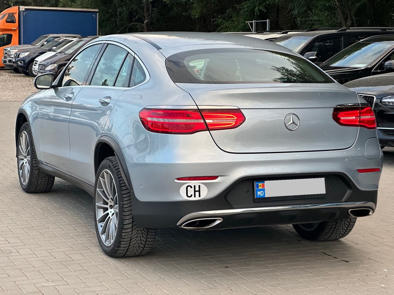 2018 Mercedes GLC 350e Coupe — Miniatură 4