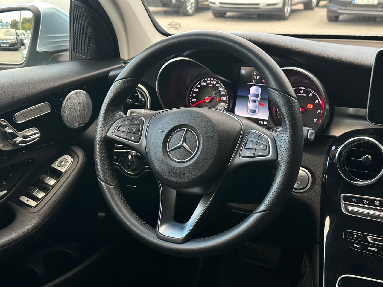 2018 Mercedes GLC 350e Coupe — Miniatură 11