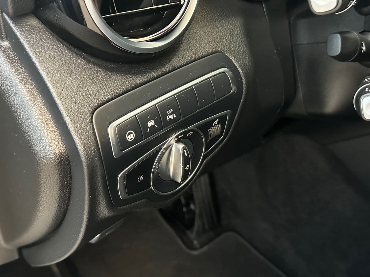 2018 Mercedes GLC 350e Coupe — Miniatură 9