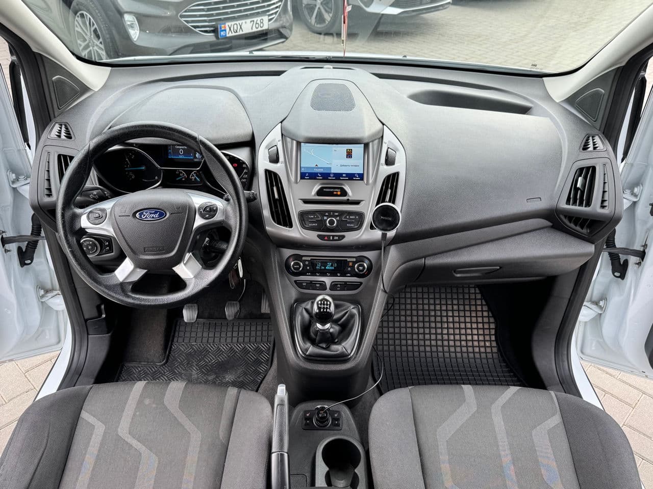 2017 Ford Tourneo Connect — Miniatură 6