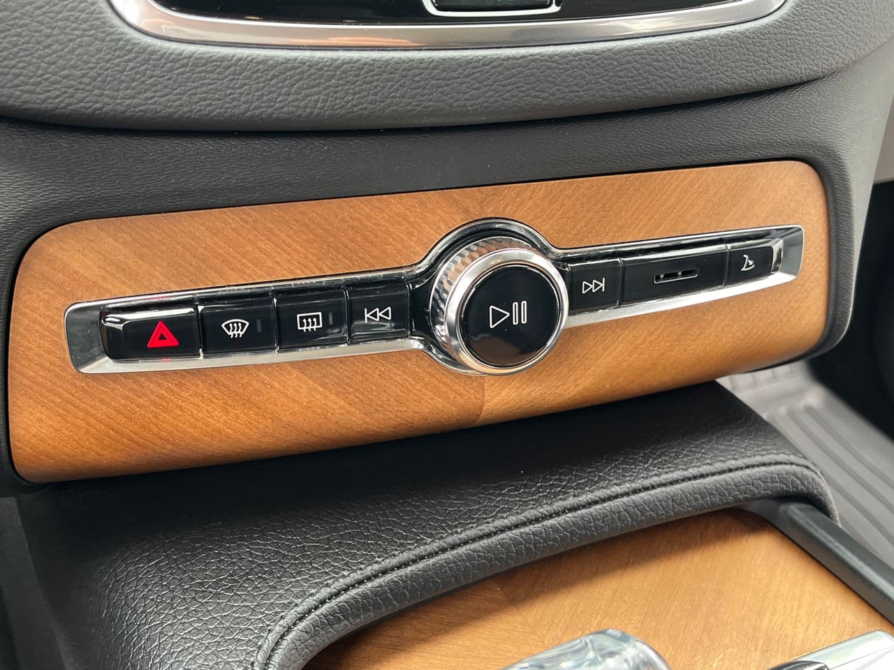 2022 Volvo XC 90 — Miniatură 15