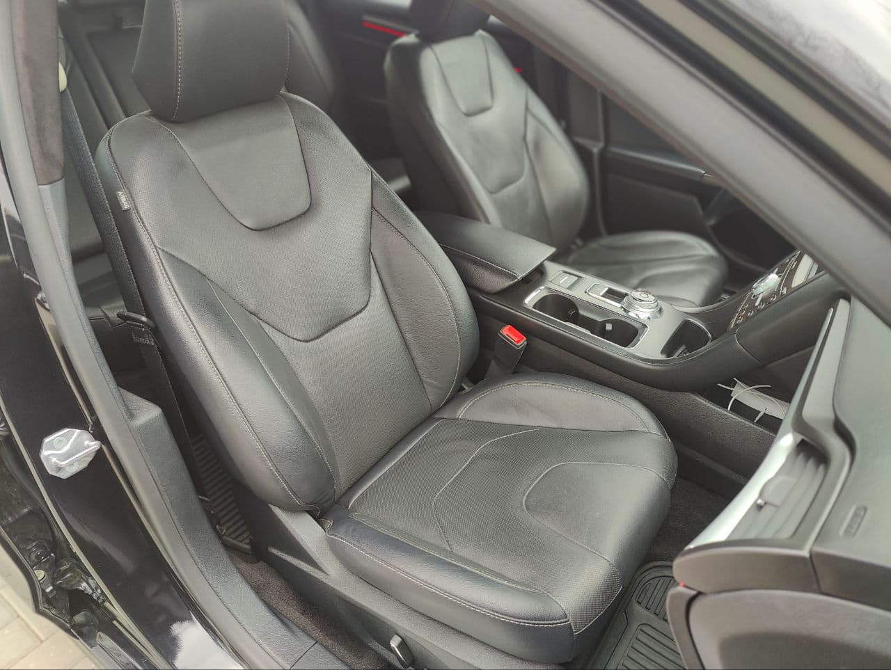 Ford Fusion 2019 — Миниатюра 7