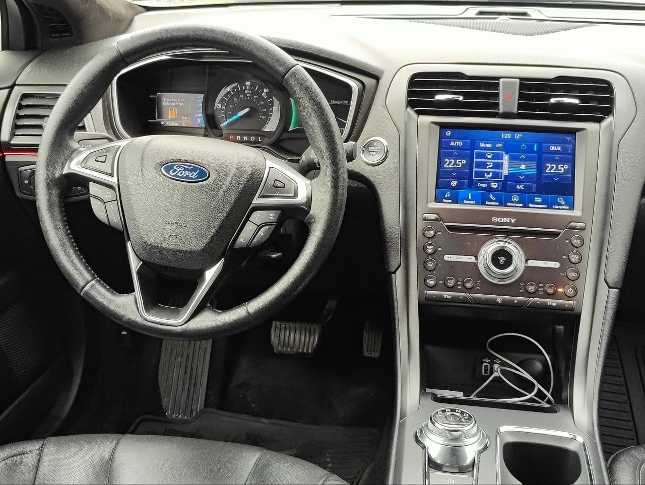 Ford Fusion 2019 — Миниатюра 10