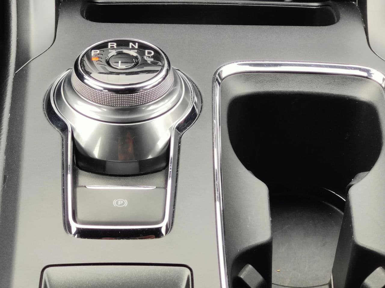 Ford Fusion 2019 — Миниатюра 13