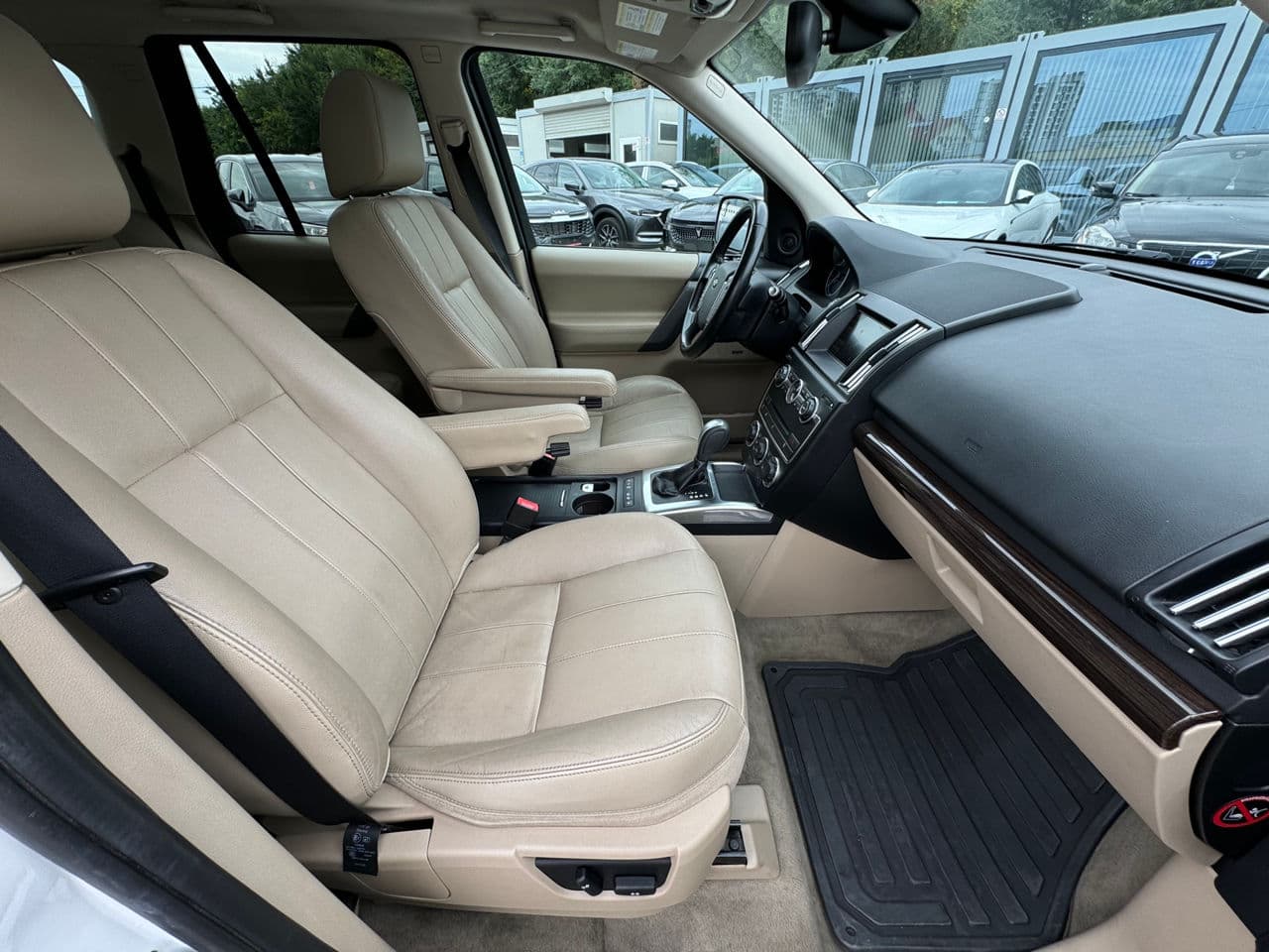 2013 Land Rover Freelander — Miniatură 17