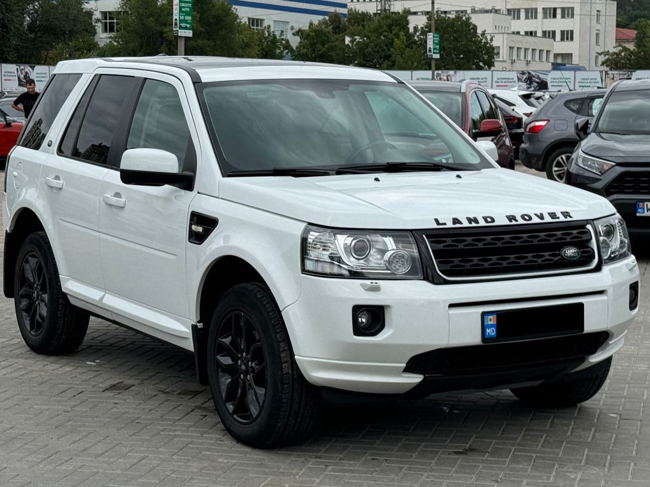 2013 Land Rover Freelander — Miniatură 4