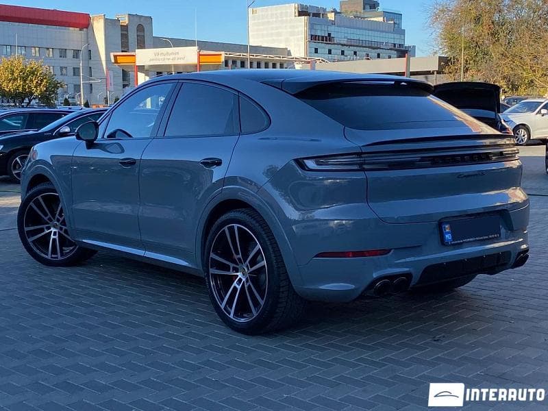 2024 Porsche Cayenne S Coupe — Miniatură 2