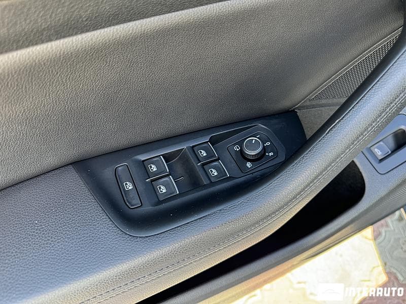 2017 Volkswagen Passat — Miniatură 6