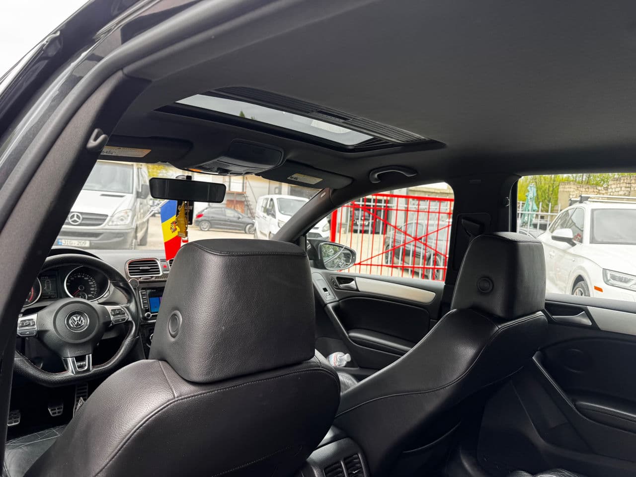 Volkswagen Golf GTI 2012 — Миниатюра 16