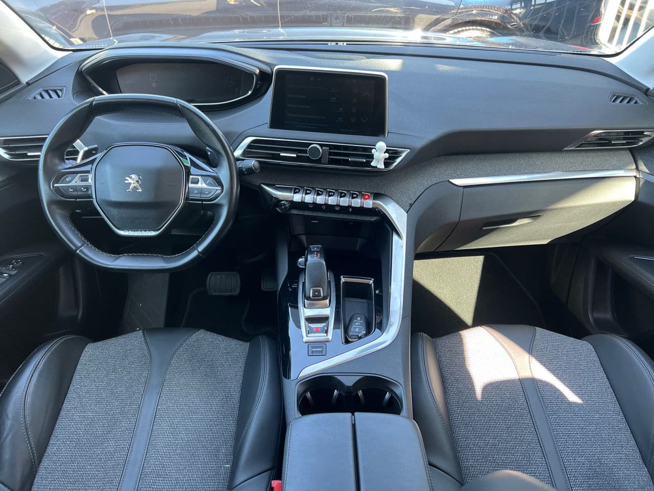 2020 Peugeot 3008 — Miniatură 8