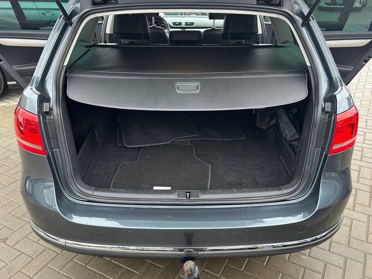 2014 Volkswagen Passat — Miniatură 19