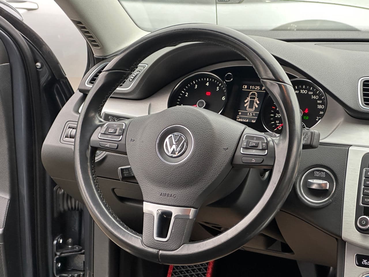 2014 Volkswagen Passat — Miniatură 7