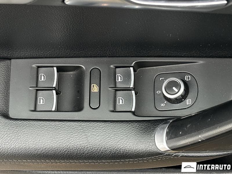 2014 Volkswagen Passat — Miniatură 17