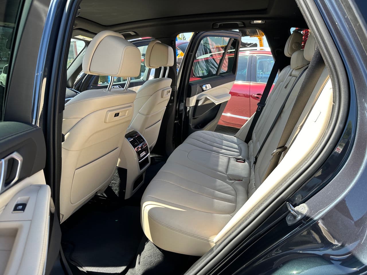 2021 BMW X5 4.5e — Miniatură 12