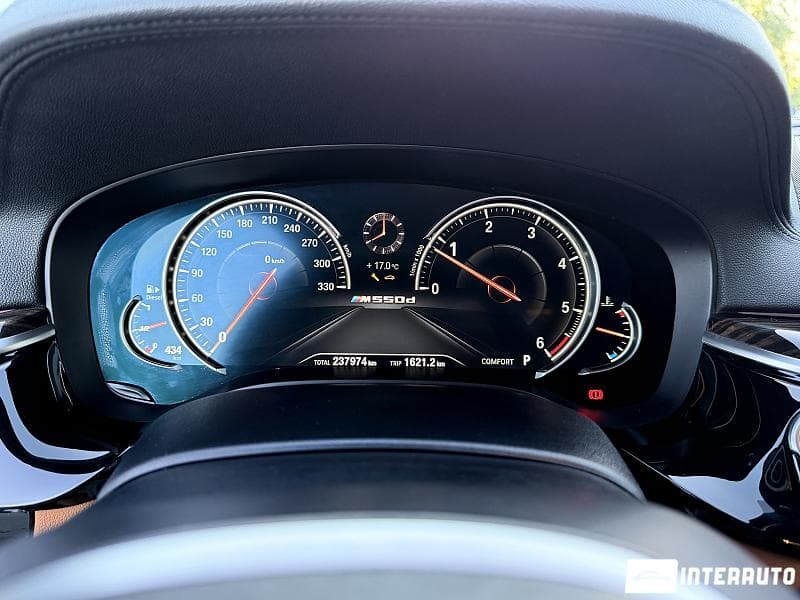 BMW 520 2017 — Миниатюра 11