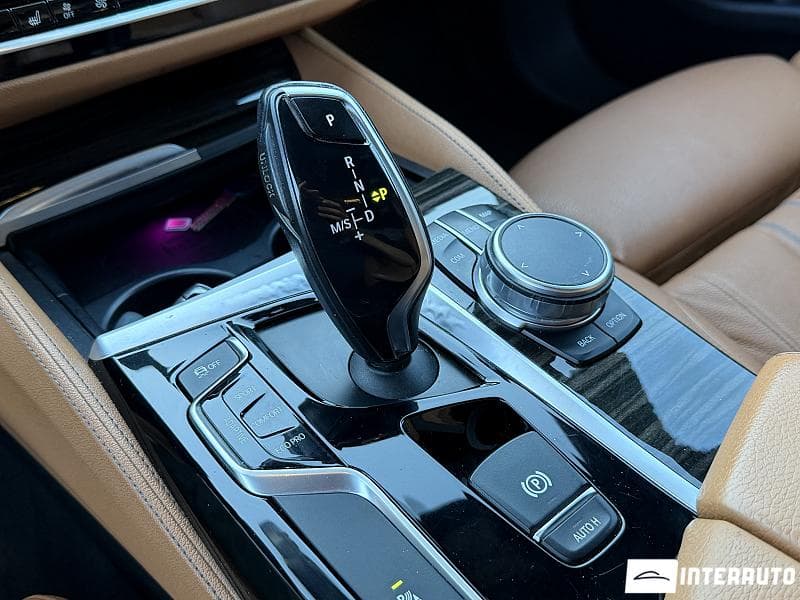 BMW 520 2017 — Миниатюра 15