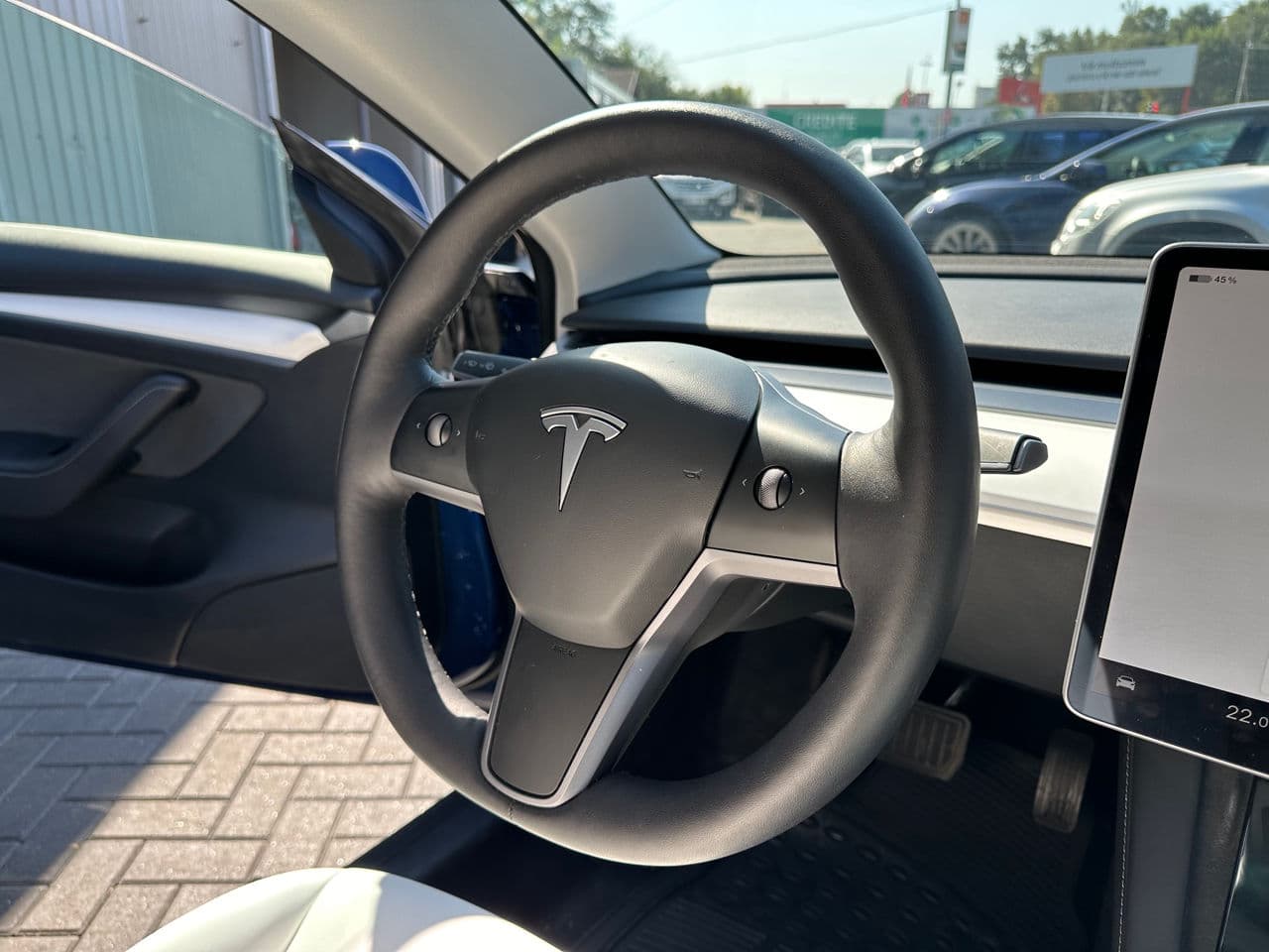2022 Tesla Model 3 — Miniatură 7