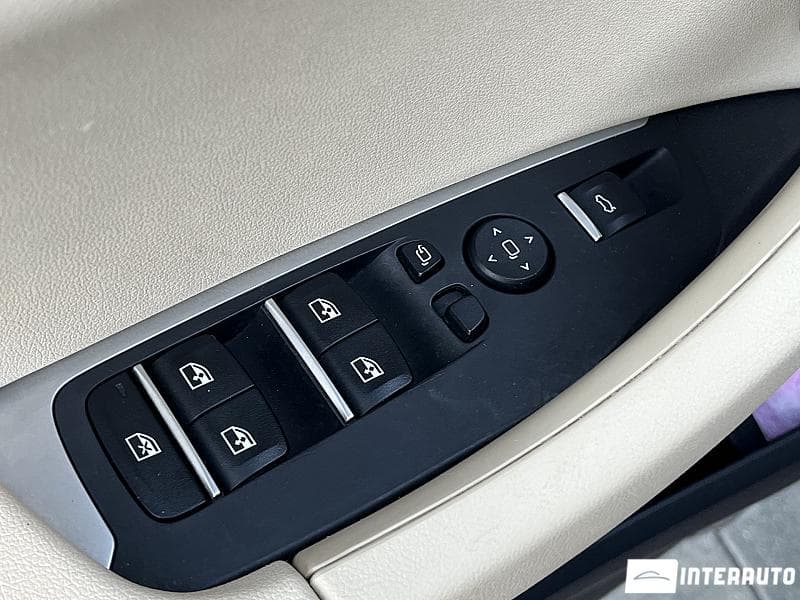BMW X3 3.0i 2018 — Миниатюра 17