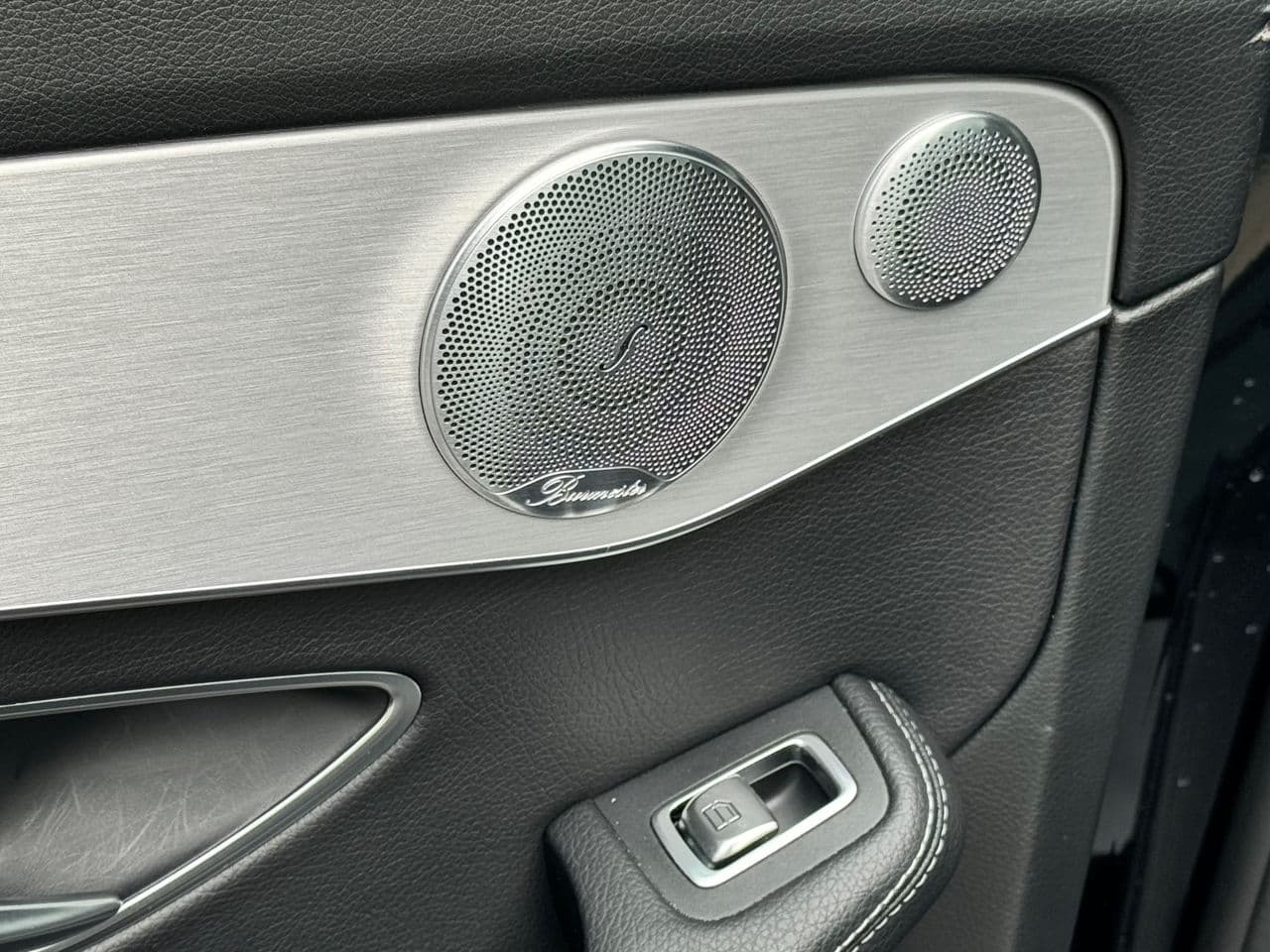 Mercedes C 200 2019 — Миниатюра 12