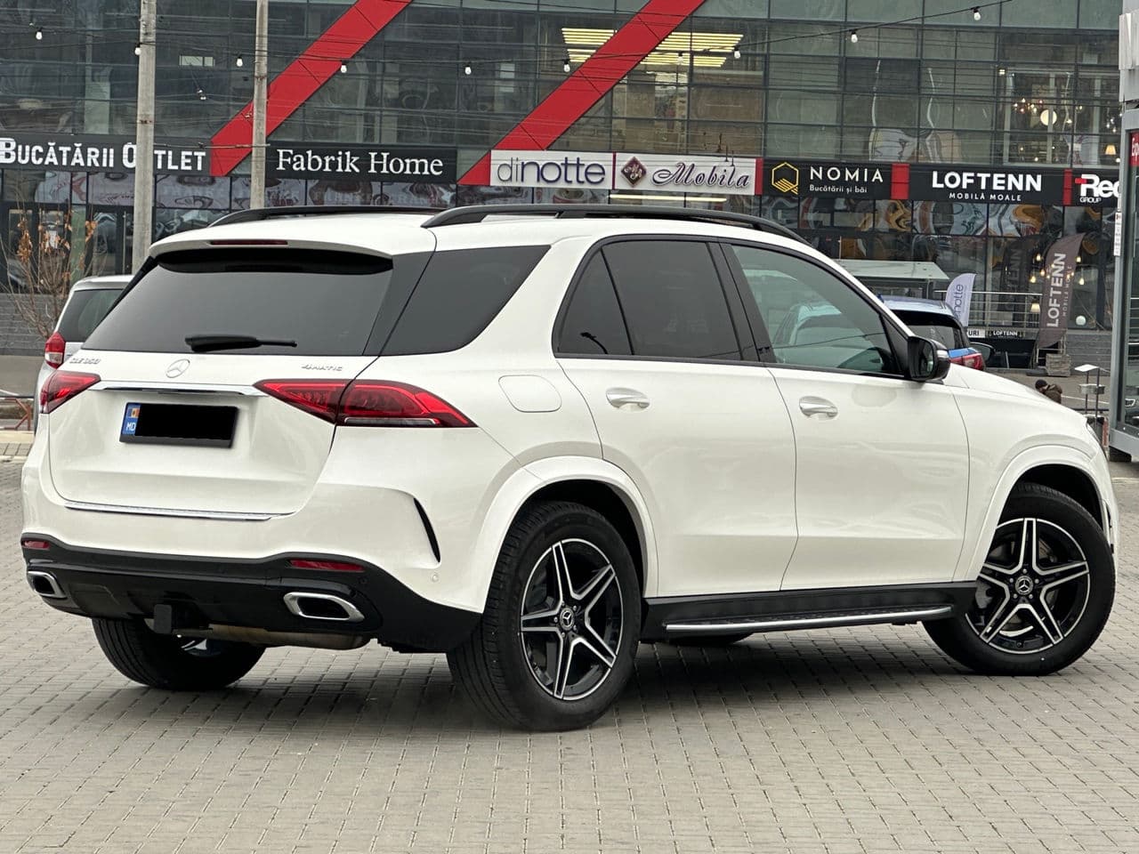 2022 Mercedes GLE 350 — Miniatură 4