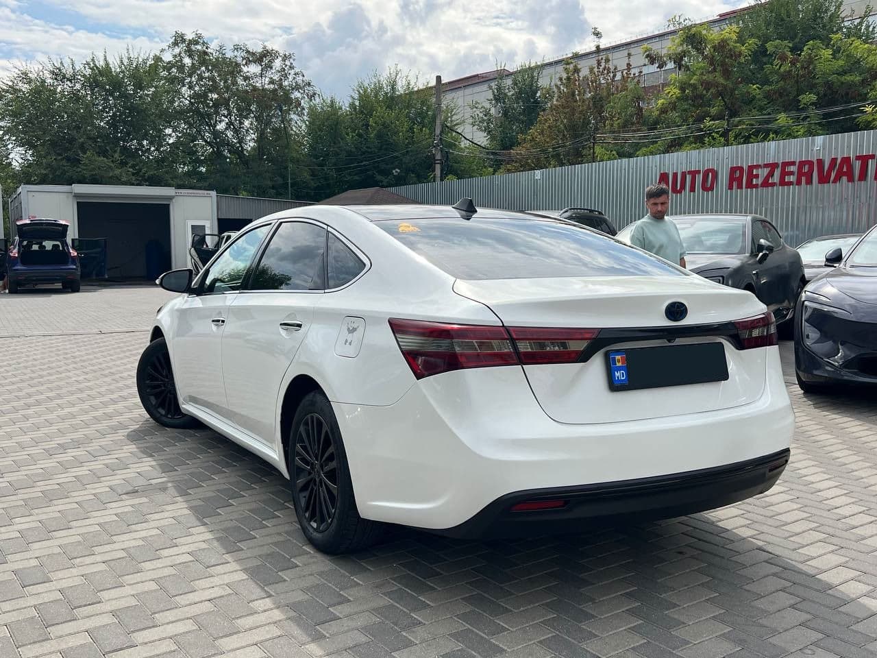 2013 Toyota Avalon — Miniatură 4