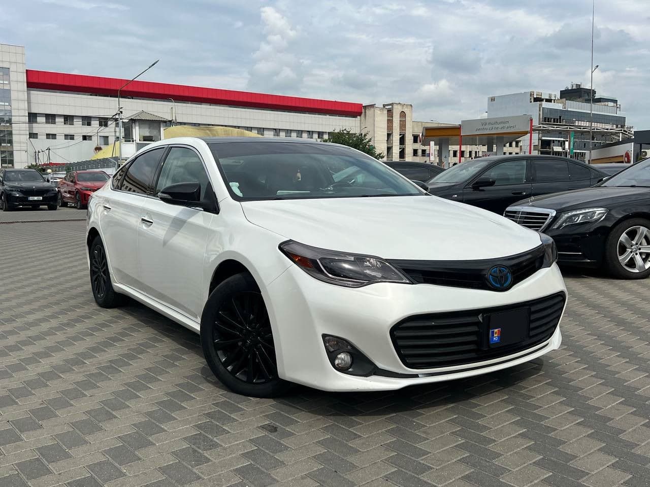 2013 Toyota Avalon — Miniatură 3