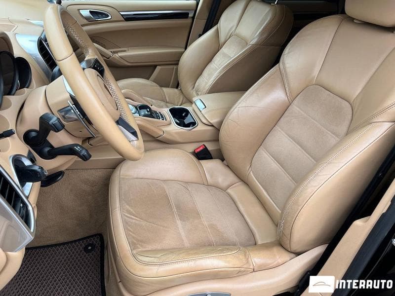 Porsche Cayenne 2016 — Миниатюра 5