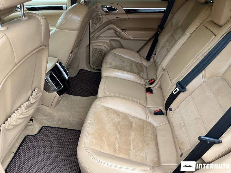 Porsche Cayenne 2016 — Миниатюра 6