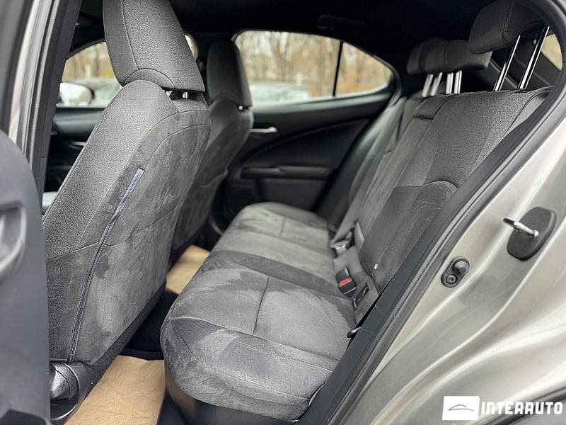 2019 Lexus UX 250h — Miniatură 18
