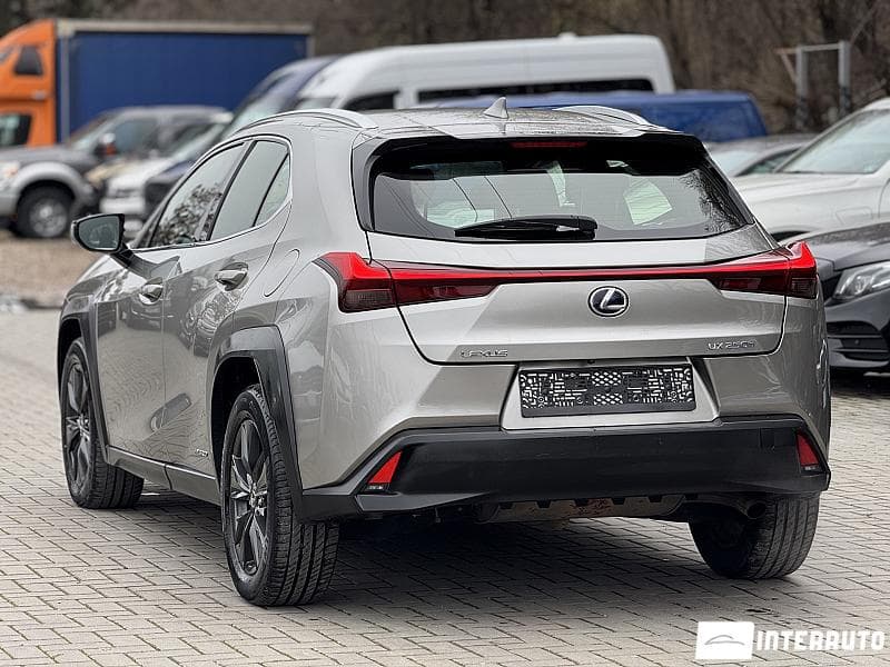 2019 Lexus UX 250h — Miniatură 4